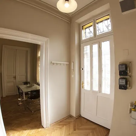 Wesselenyi Utca 4 Budapest